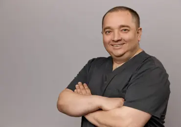 Новый врач Травматолог - Ортопед Кравченко Андрей Сергеевич 